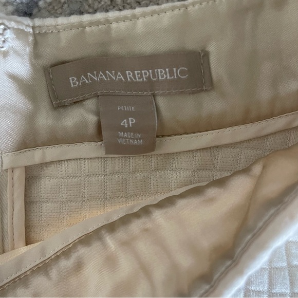Banana Republic skirt - Picture 4 of 6